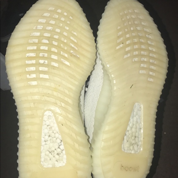 Yeezy 350 Boost V2 Cream White - Picture 5 of 8